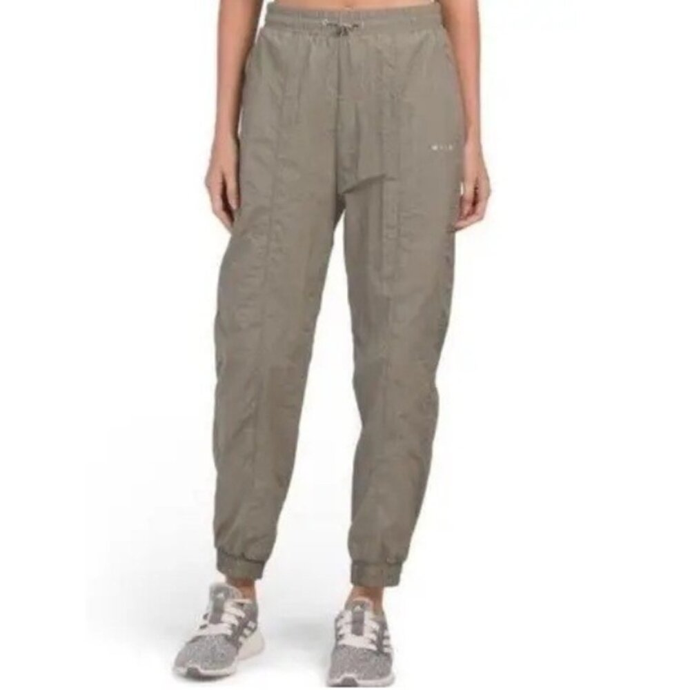 Wilo the Label Parachute Jogger Wind Pants Sage Medium